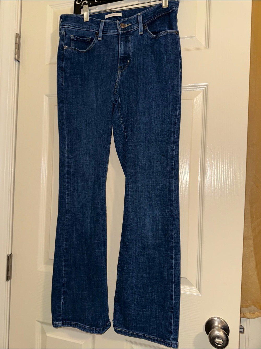 Size 6 Levi's Dark Blue Bootcut Jeans